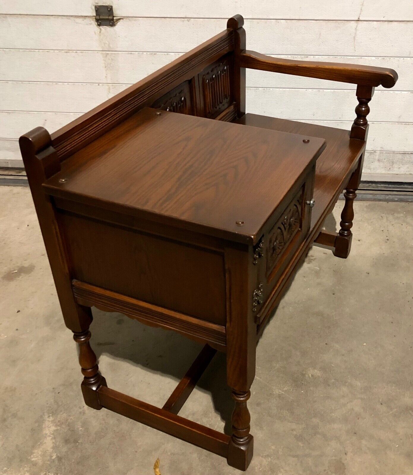 000788....Handsome Carved Oak Hall Seat / Old Charm Telephone Table ( sold )