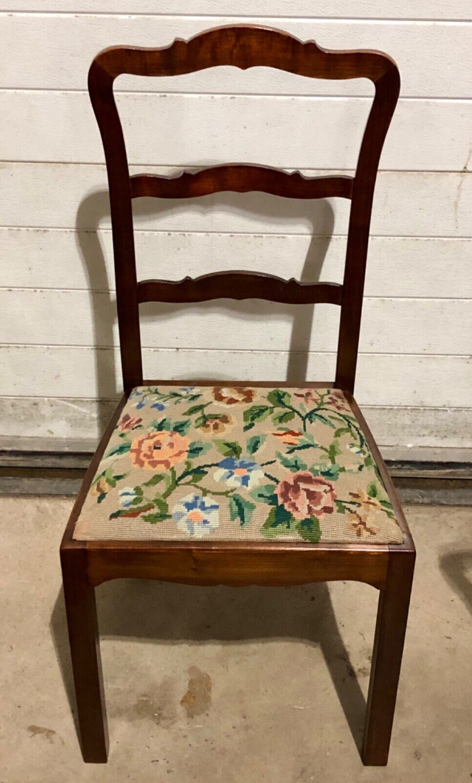 000744....Handsome Set Of Four Vintage Chairs With Tapestry Seats