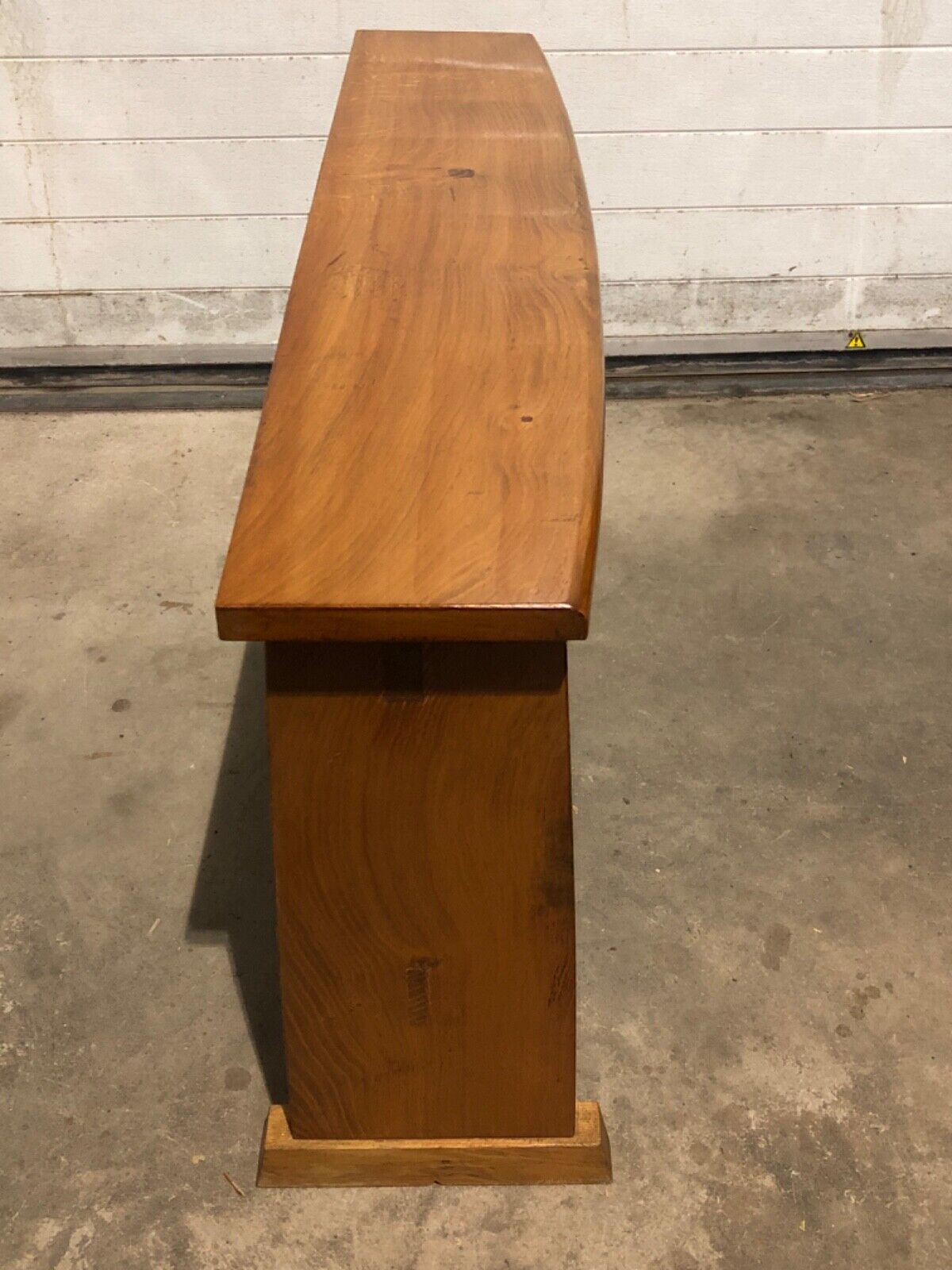 000749....Handsome Vintage Arts And Crafts Style Bench