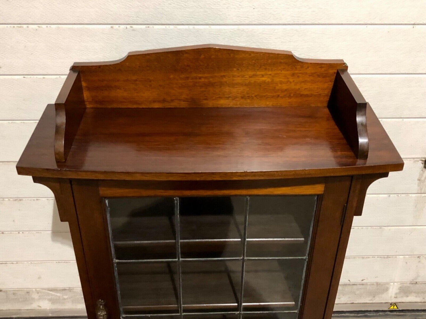 000778....Handsome Vintage Arts And Crafts Mahogany Bookcase / Display Cabinet ( sold )