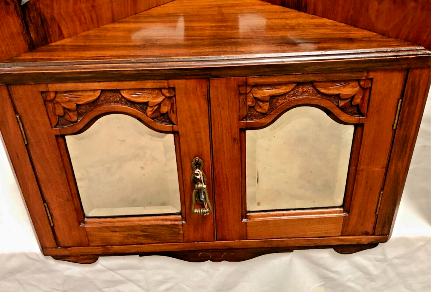 000839....Handsome Pair Of Walnut Wall Cabinets / Antique Corner Cabinets