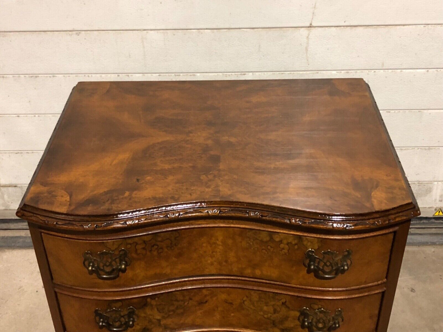 000768....Handsome Vintage Figured Walnut Bedside Chest / Lamp Table(sold )