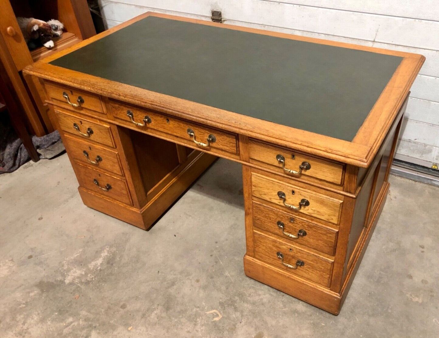 000752....Handsome Vintage Large Oak Pedestal Desk ( sold )