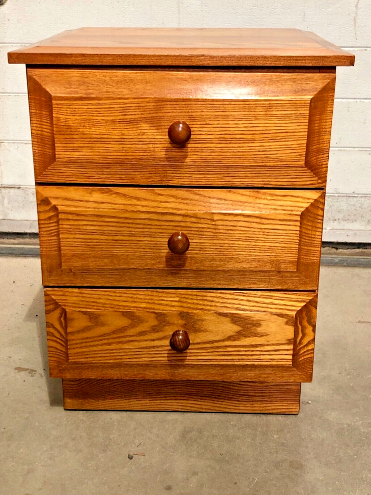 000827....Handsome Pair Of Solid Ash Bedside Chests / Vintage Ash Lamp Tables ( sold )