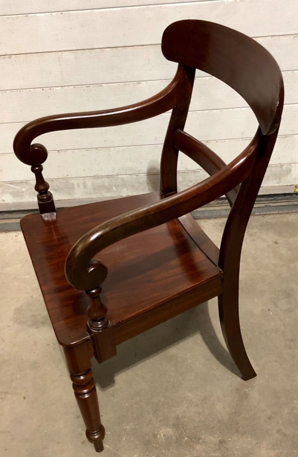 000761....Handsome Antique Regency Mahogany Carver Armchair ( sold )