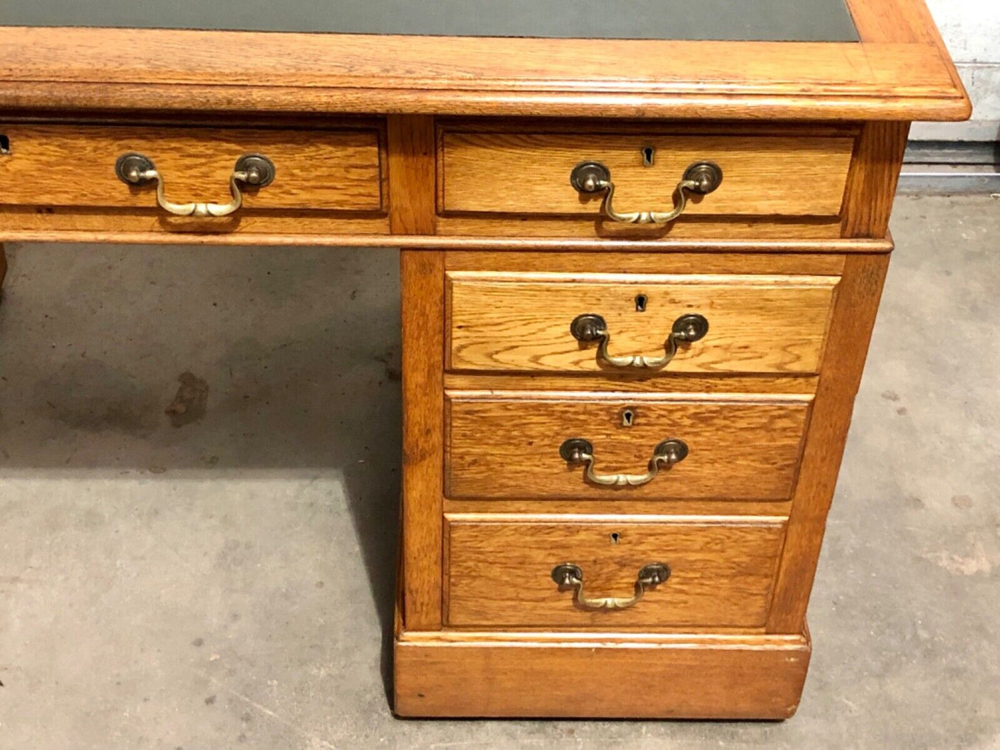 000752....Handsome Vintage Large Oak Pedestal Desk ( sold )