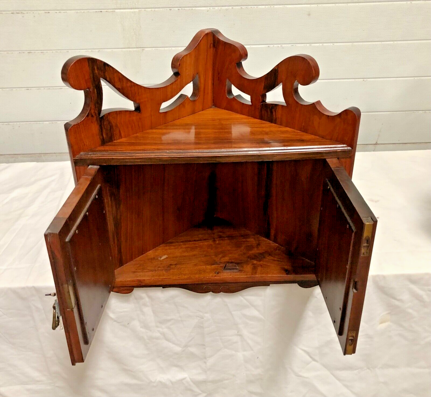 000839....Handsome Pair Of Walnut Wall Cabinets / Antique Corner Cabinets