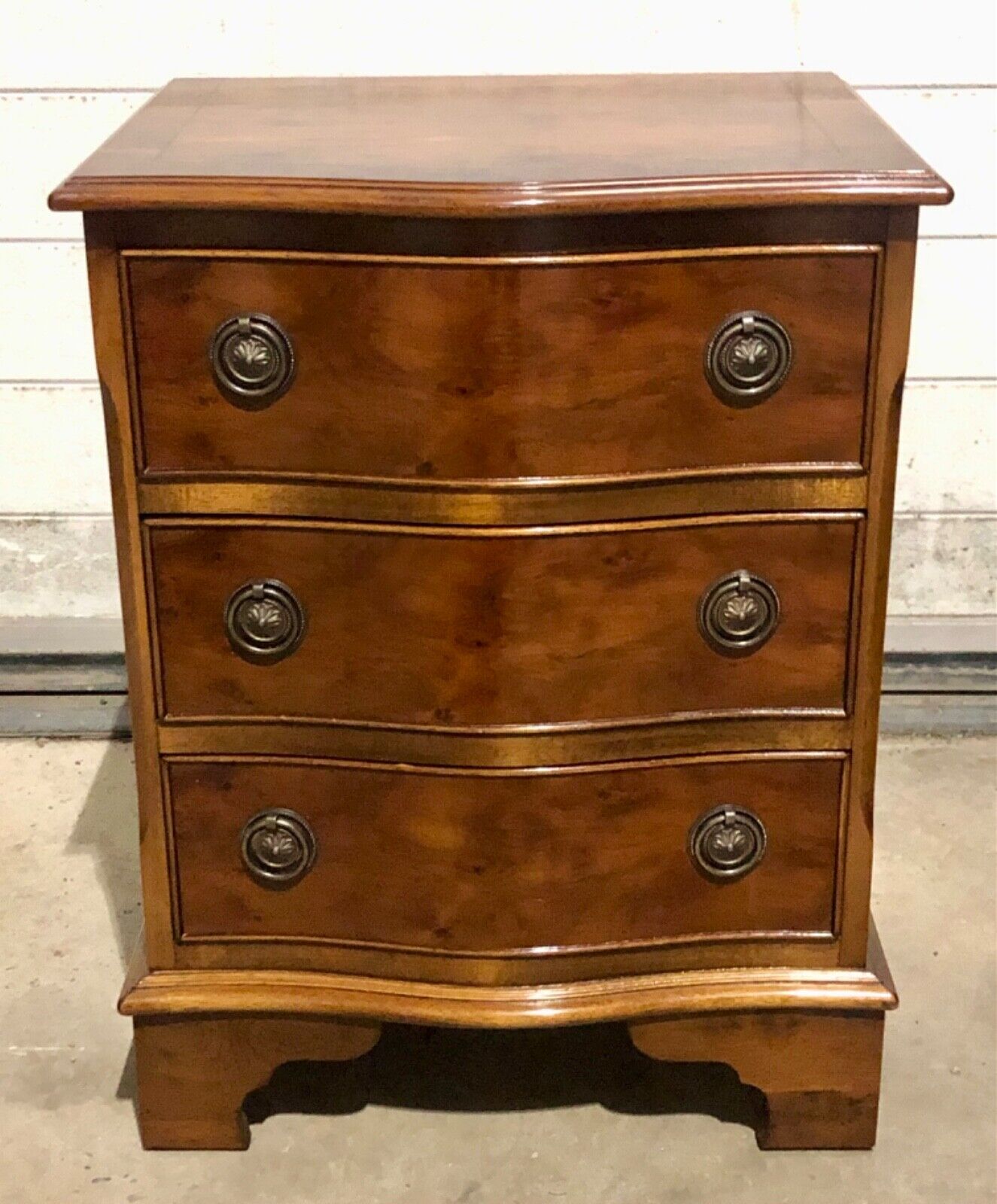 000781.....Handsome Pair Of Vintage Yew Bedside Chests / Bedside Tables( sold )