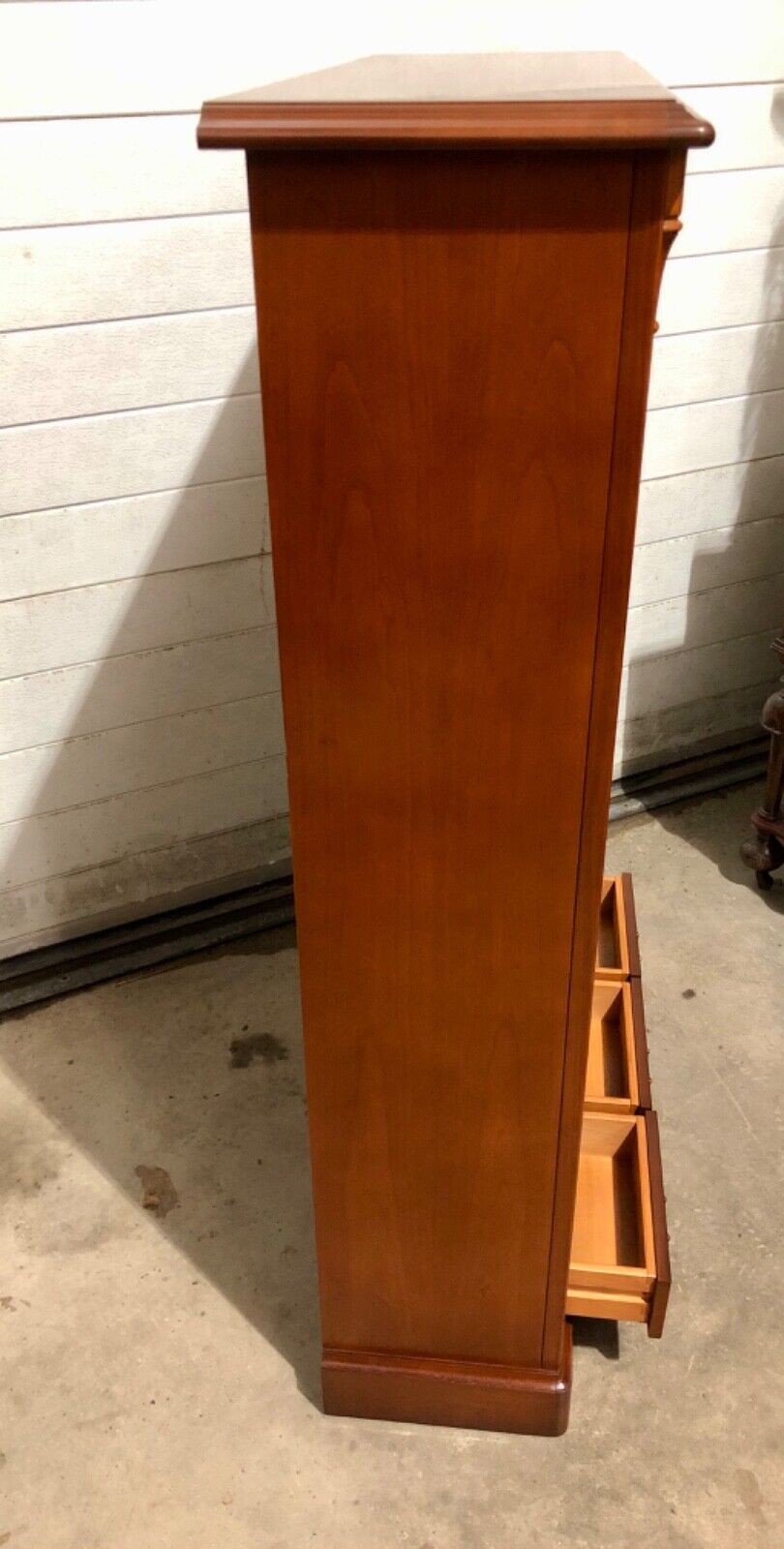 000738....Handsome Vintage Stag Bookcase / Bookshelves ( sold )
