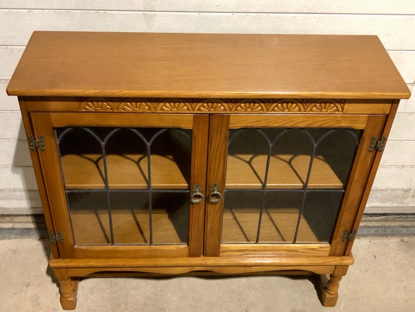 000779....Handsome Vintage Oak Bookcase / Display Cabinet ( sold )