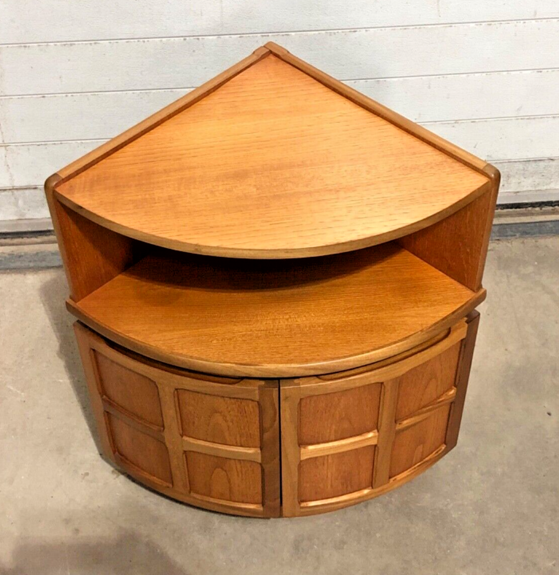 000849....Handsome Pair Of Retro Nathan Corner Cupboards / Teak Cupboards ( sold )