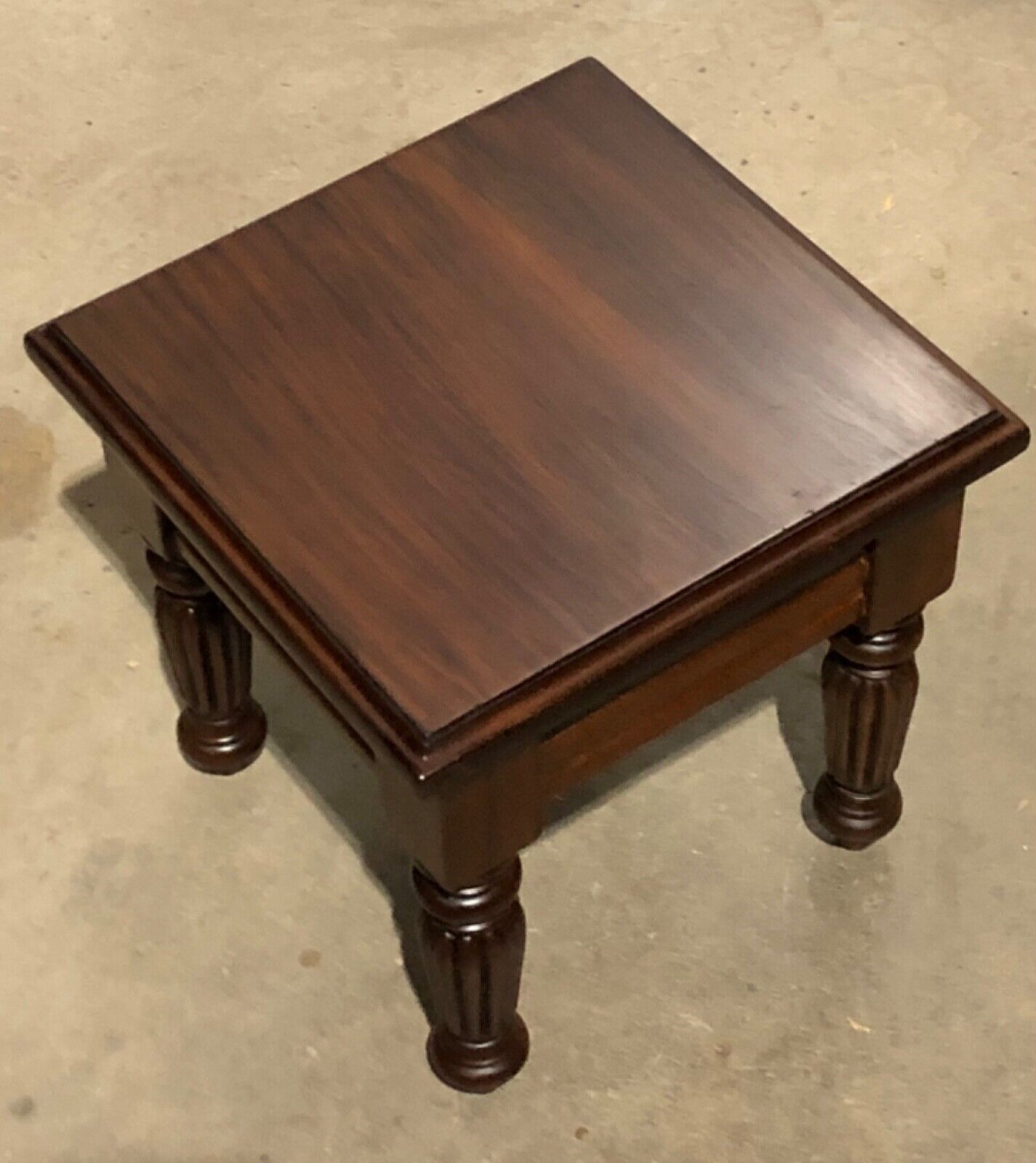 000754....Handsome Vintage Mahogany Nest Of Tables / Coffee Tables ( sold )