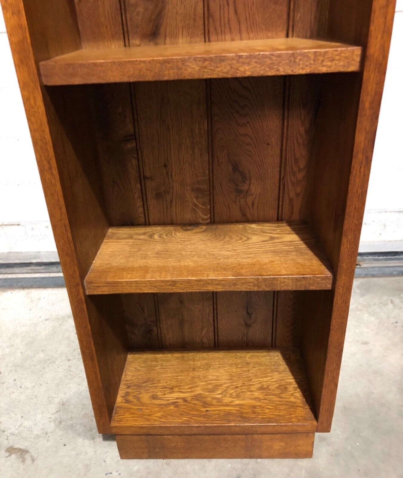 000789....Handsome Pair Of Vintage Solid Oak Bookcases