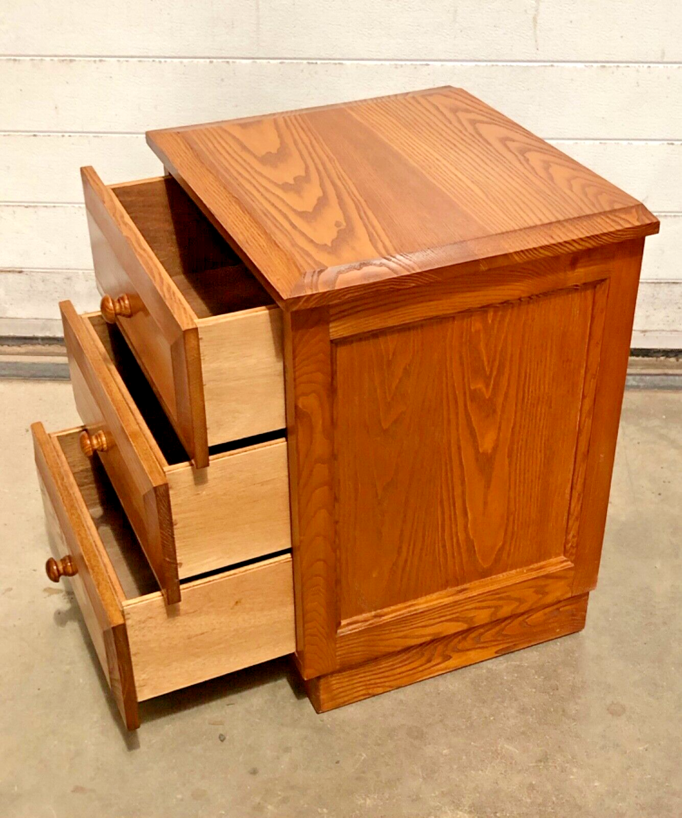 000827....Handsome Pair Of Solid Ash Bedside Chests / Vintage Ash Lamp Tables ( sold )