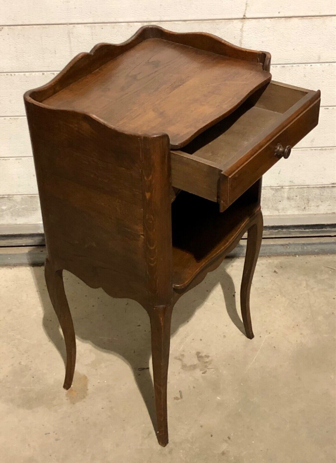 000766....Handsome Pair Of Antique French Oak Bedside Tables / Nightstands( sold )