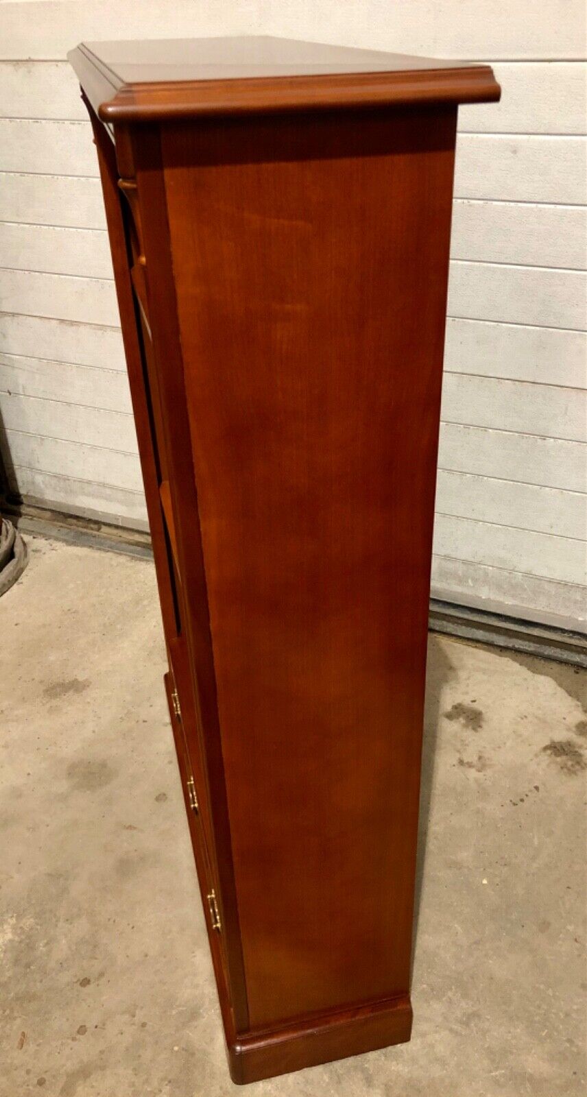 000738....Handsome Vintage Stag Bookcase / Bookshelves ( sold )