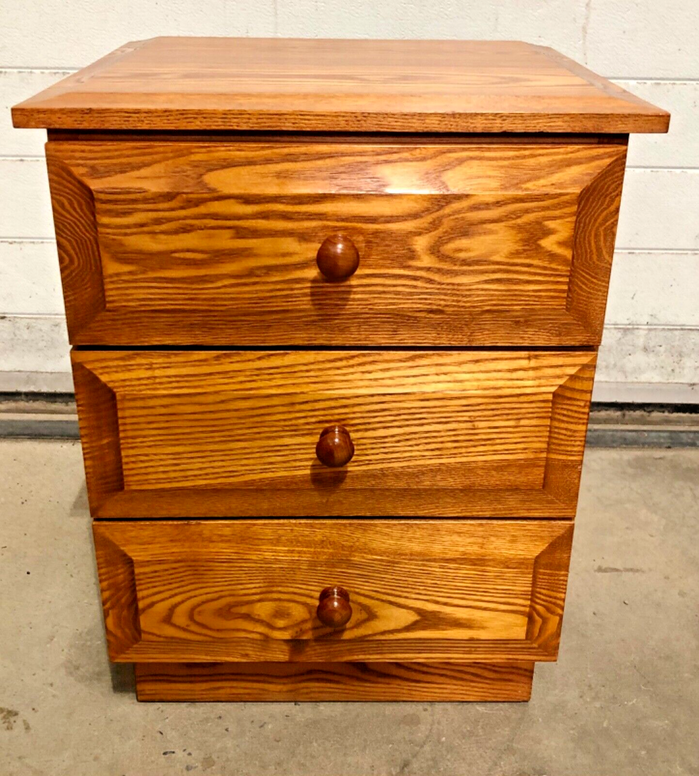 000827....Handsome Pair Of Solid Ash Bedside Chests / Vintage Ash Lamp Tables ( sold )