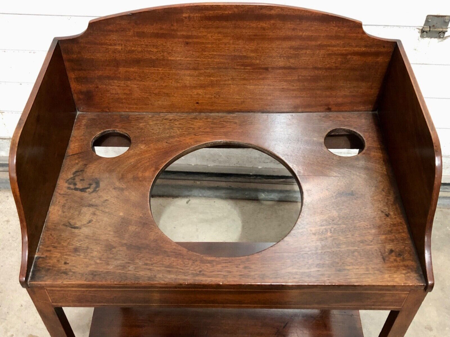 000750....Handsome Georgian Mahogany Washstand With Drawer