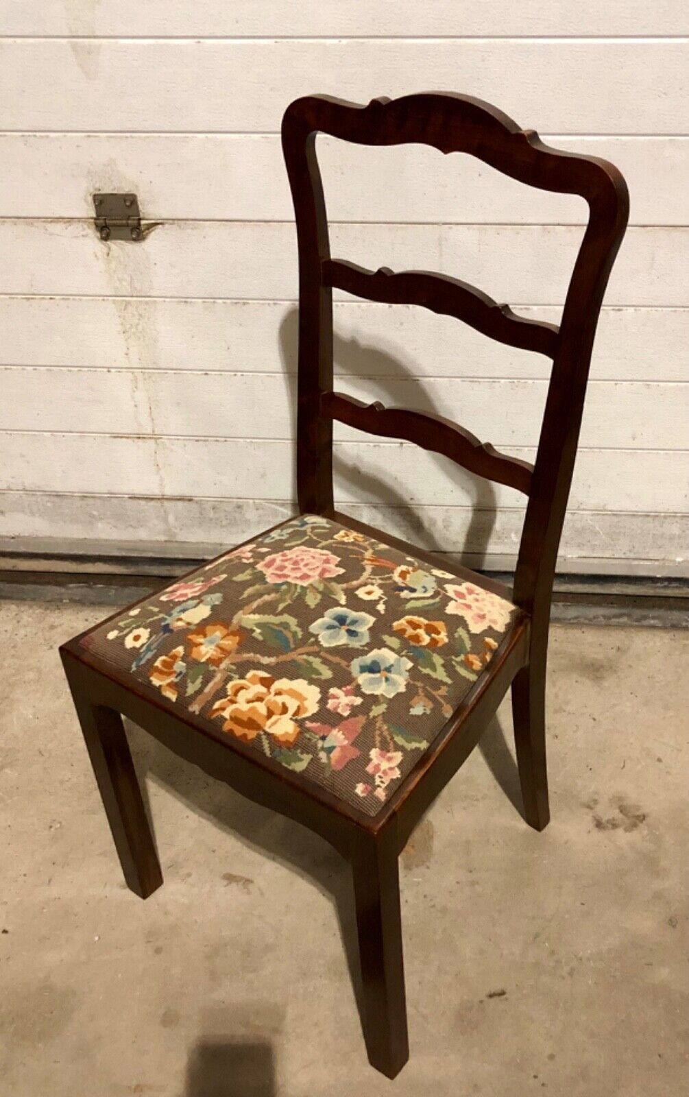 000744....Handsome Set Of Four Vintage Chairs With Tapestry Seats