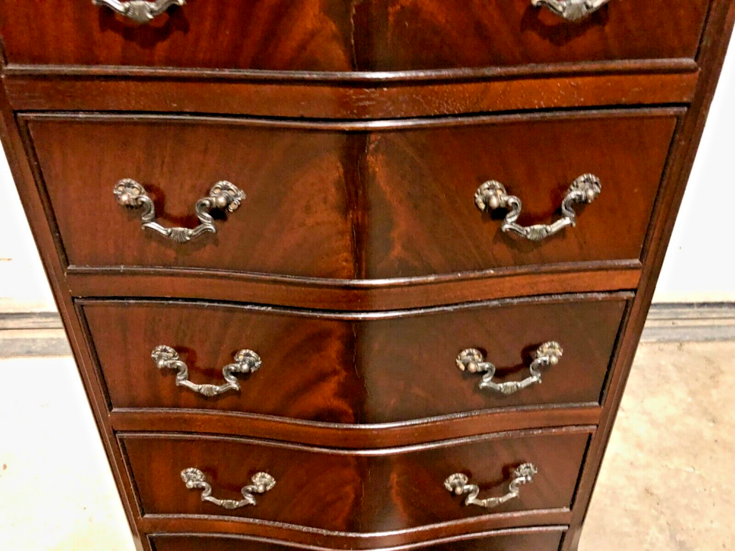 000764....Handsome Vintage Tallboy Chest / Chest Of Six Drawers