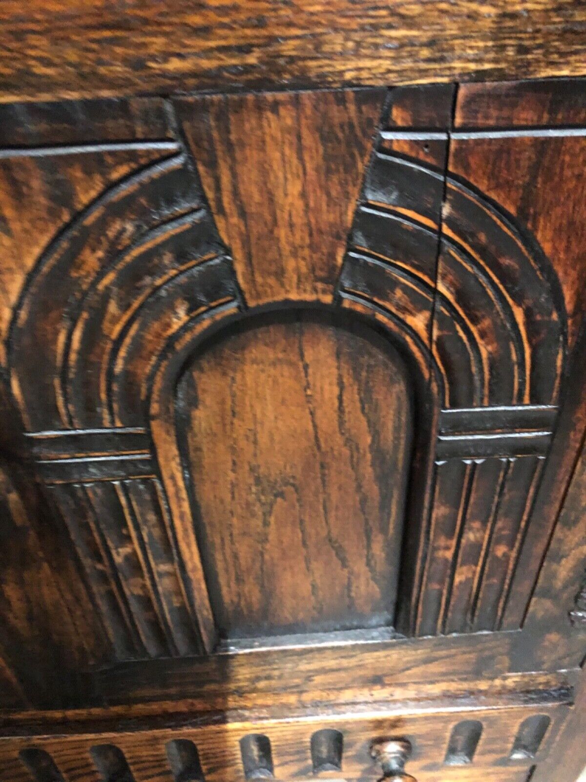 000791....Handsome Vintage Carved Oak Cabinet