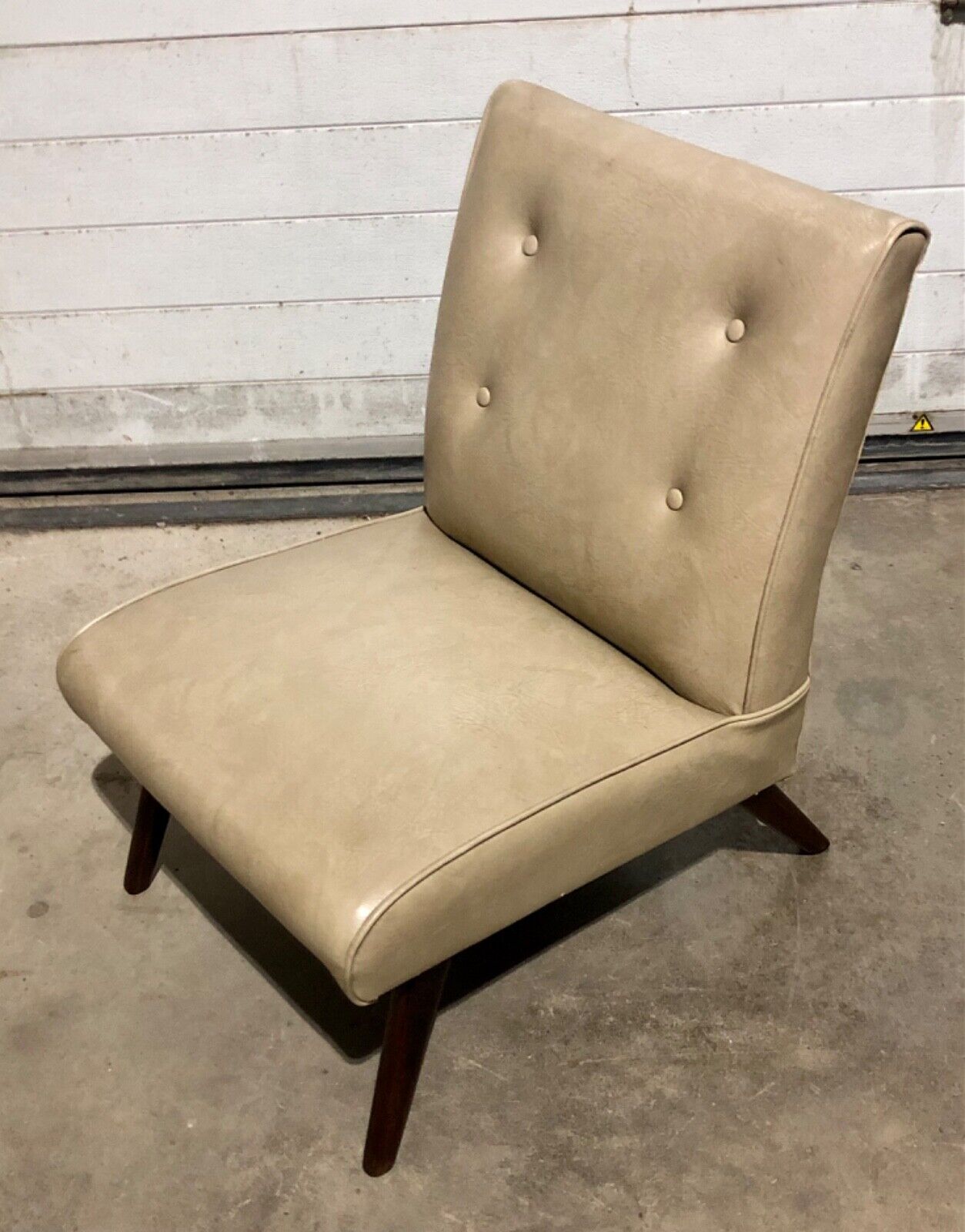 000780....Pair Of Retro Occasional Chairs / Accent Chairs