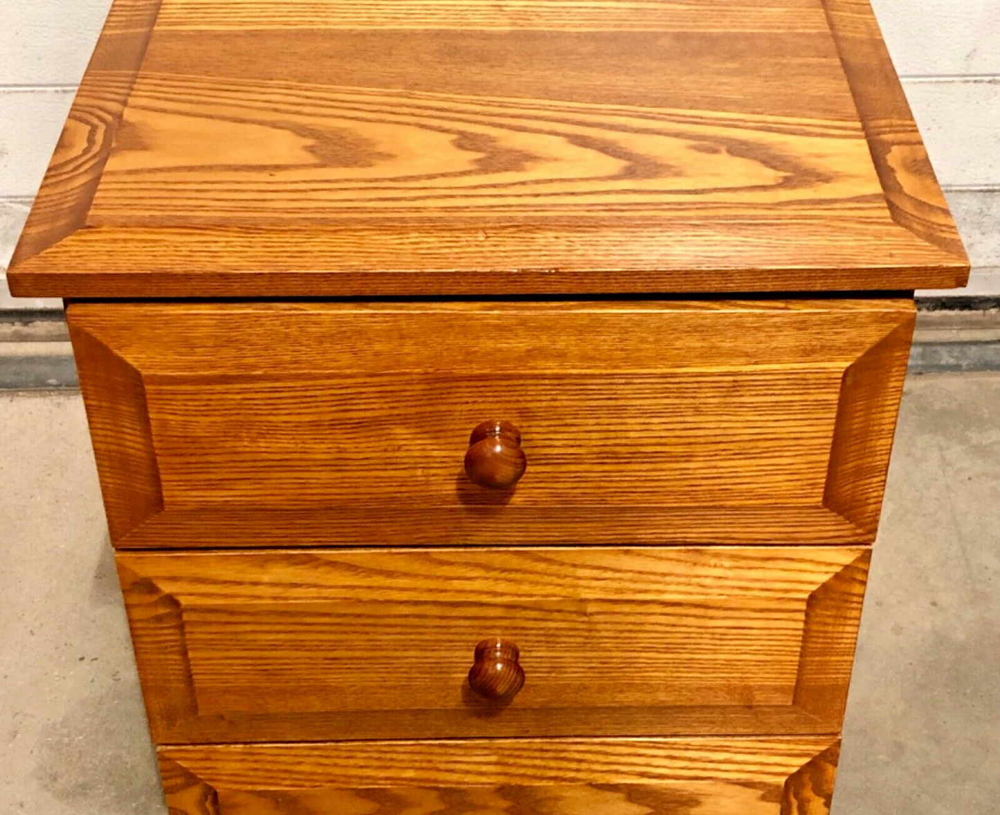 000827....Handsome Pair Of Solid Ash Bedside Chests / Vintage Ash Lamp Tables ( sold )