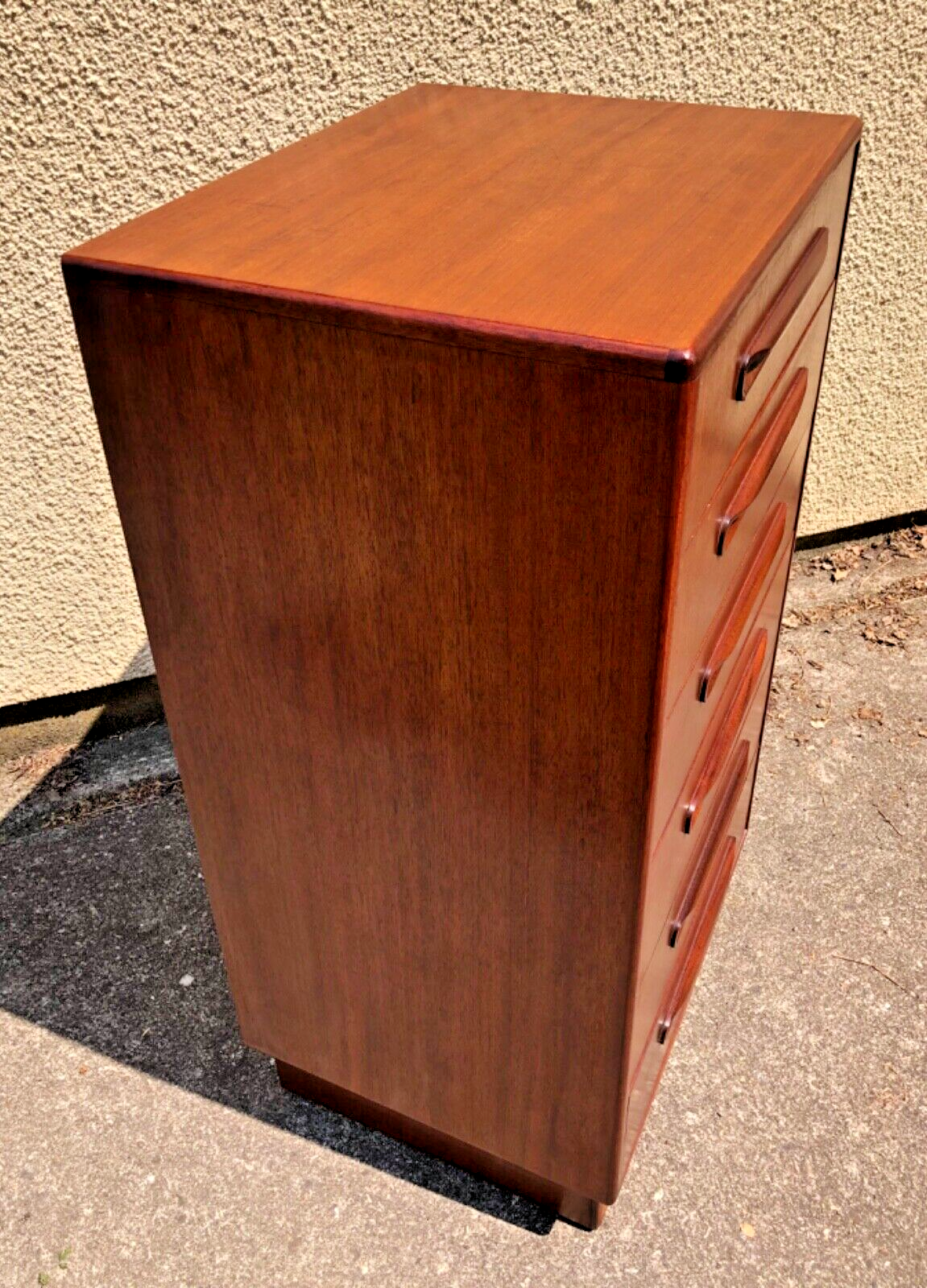 000836....Handsome G Plan Tallboy Chest / Retro Teak Chest ( sold )