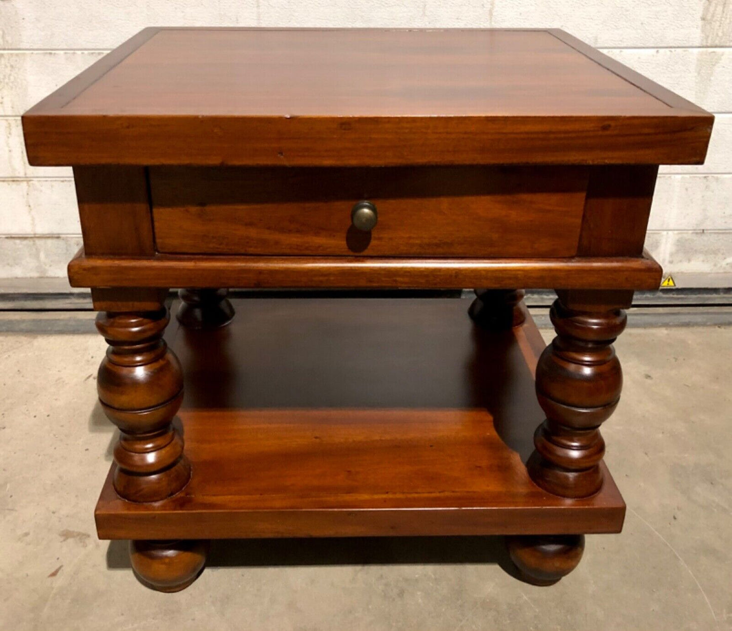 000771....Handsome Pair Of Vintage Bedside Tables / Lamp Tables ( sold )
