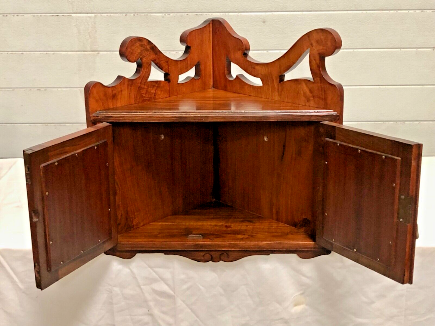 000839....Handsome Pair Of Walnut Wall Cabinets / Antique Corner Cabinets