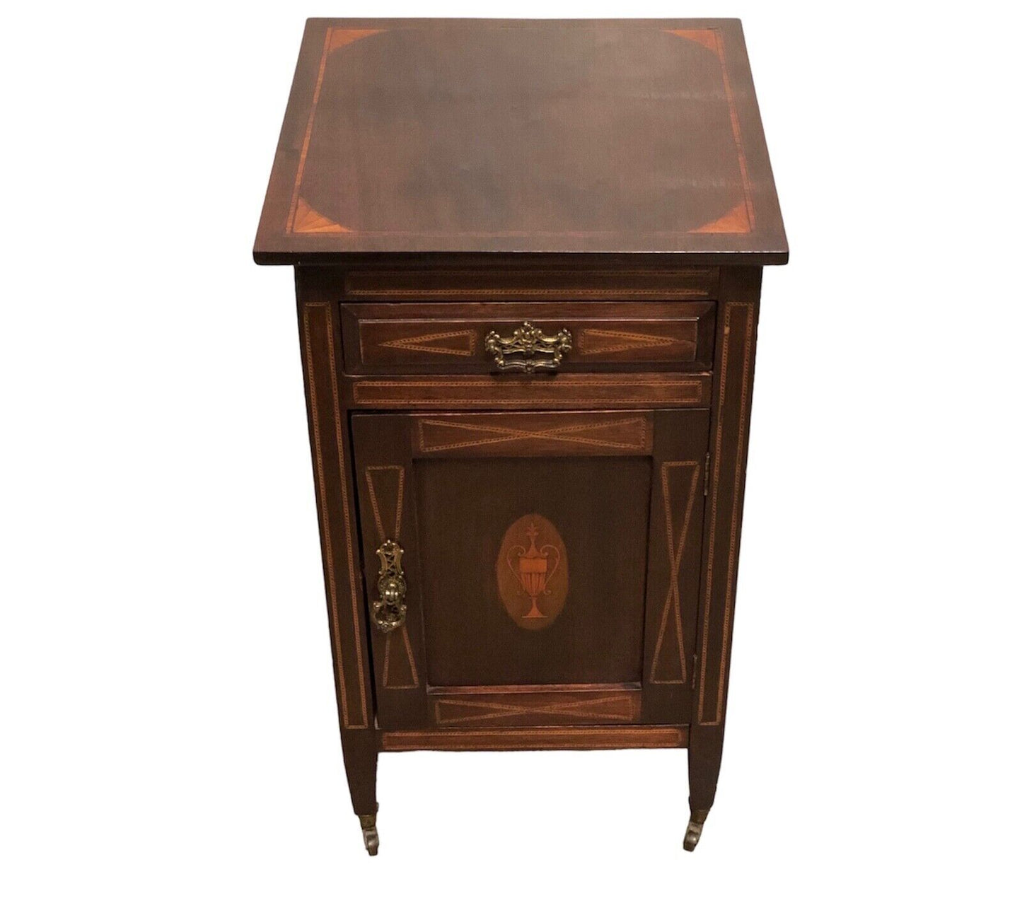 000747....Handsome Edwardian Inlaid Mahogany Bedside Table ( sold )