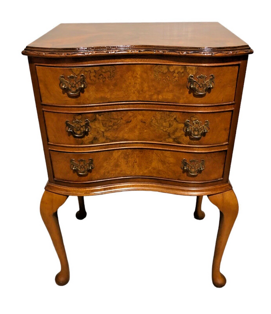 000768....Handsome Vintage Figured Walnut Bedside Chest / Lamp Table(sold )