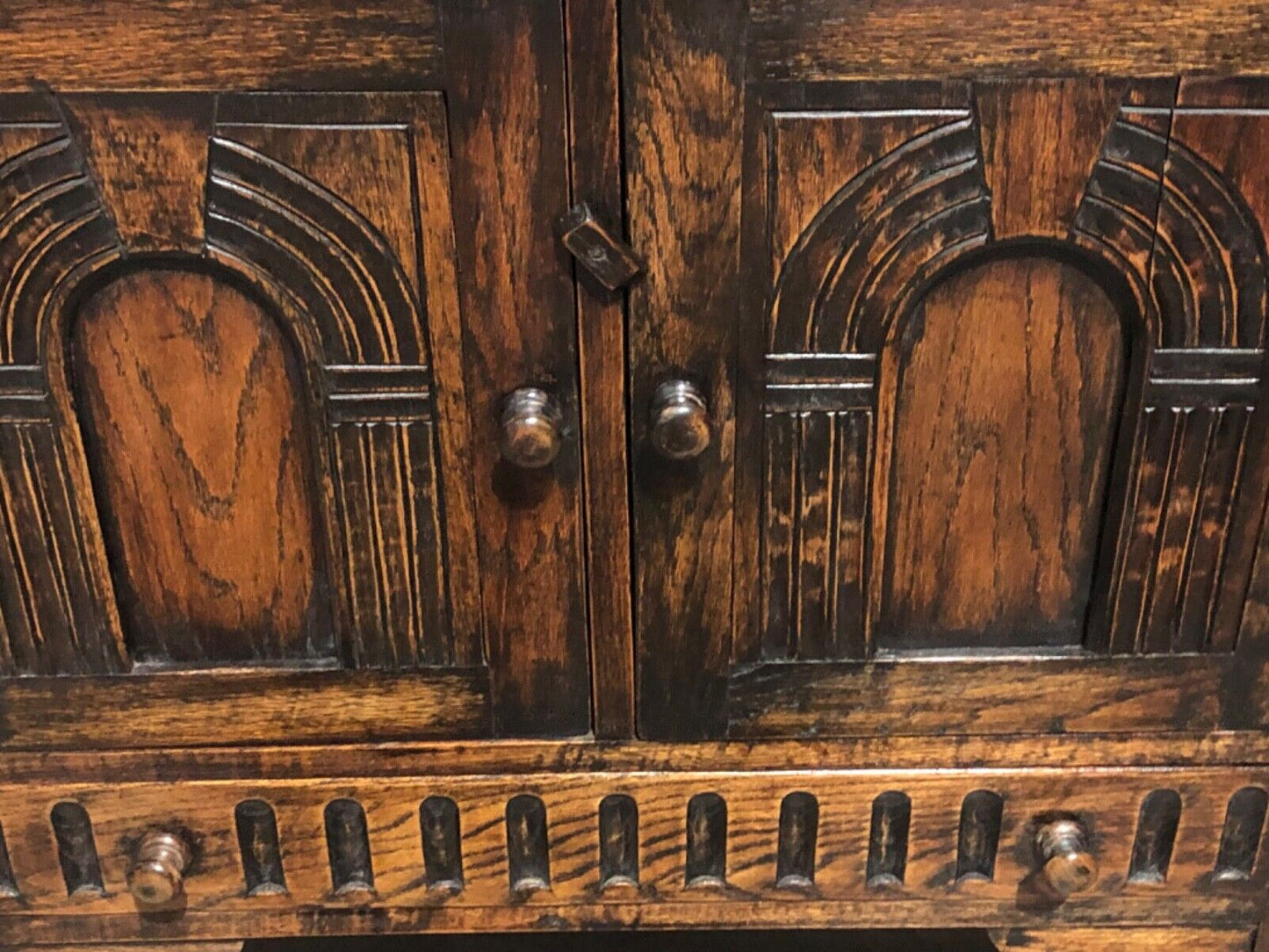 000791....Handsome Vintage Carved Oak Cabinet