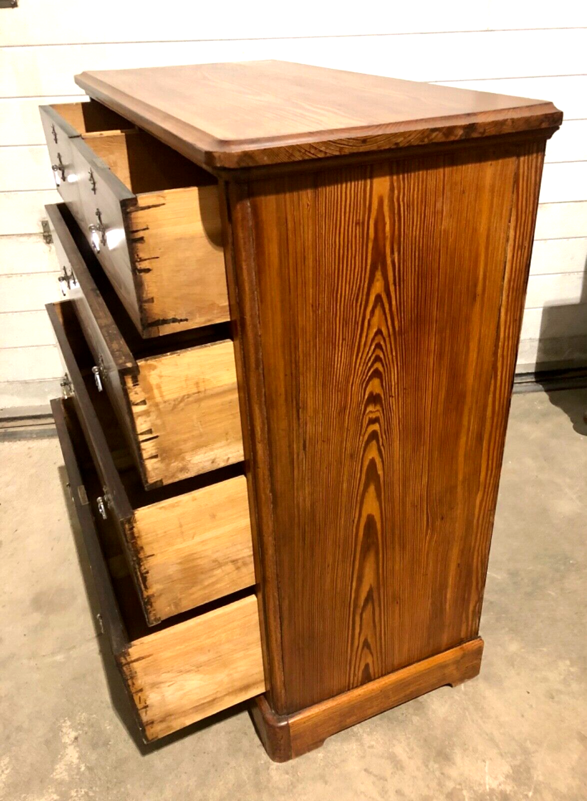 000772....Handsome Antique Pine Chest Of Drawers ( sold )