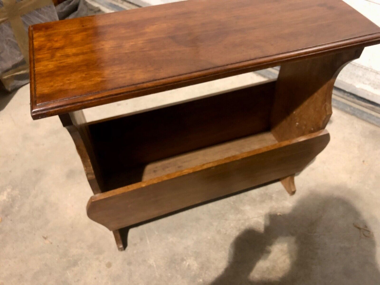 000746....Handsome Vintage Walnut Arts And Crafts Style Occasional Table