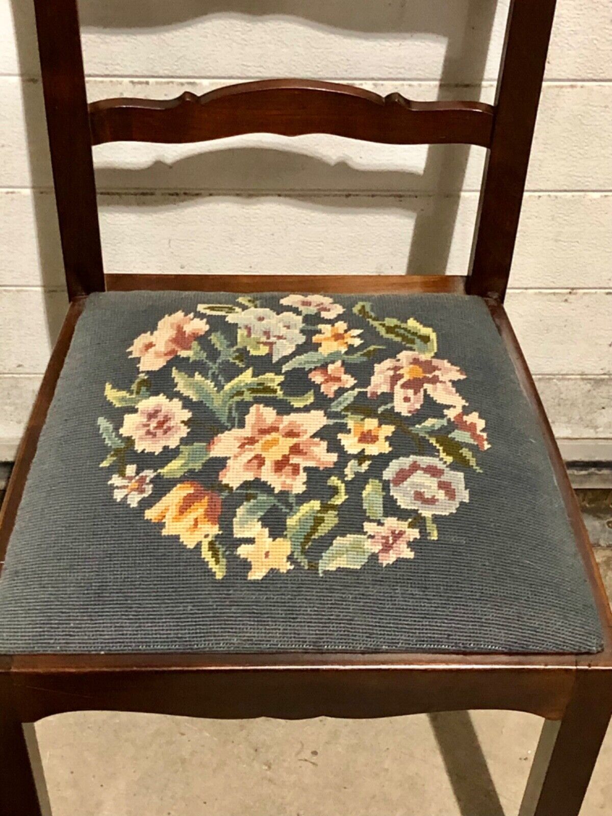 000744....Handsome Set Of Four Vintage Chairs With Tapestry Seats