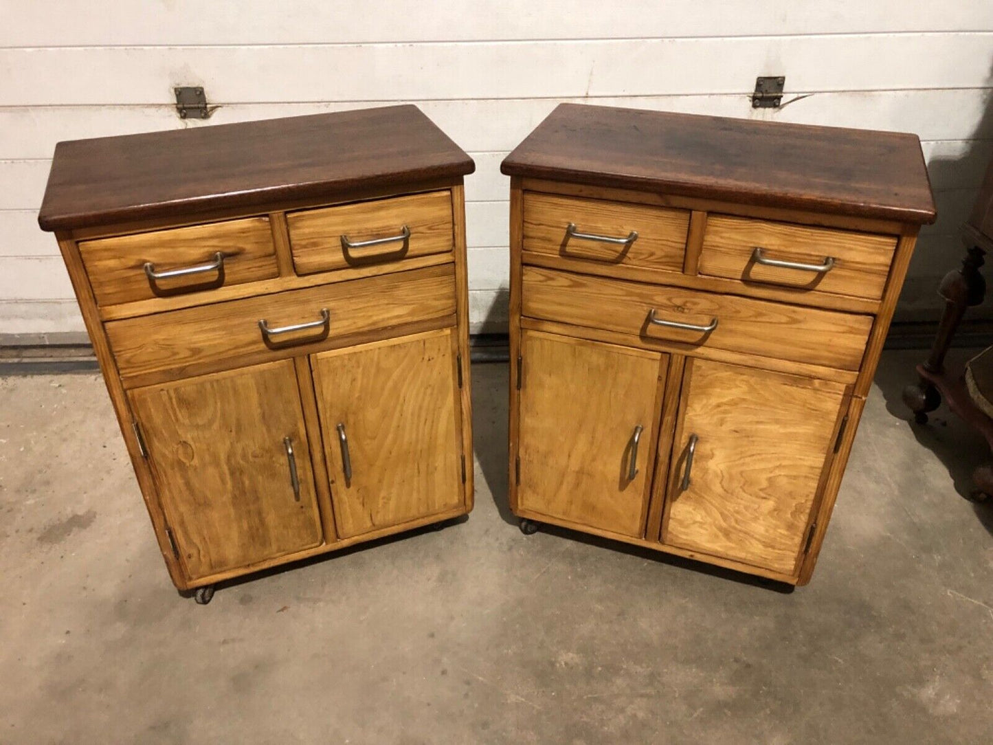 000774....Handsome Pair Of Vintage Cabinets / Bedside Cabinets