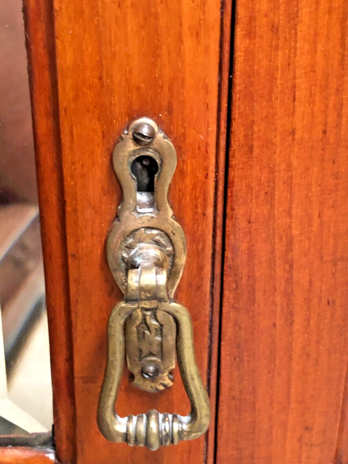 000839....Handsome Pair Of Walnut Wall Cabinets / Antique Corner Cabinets