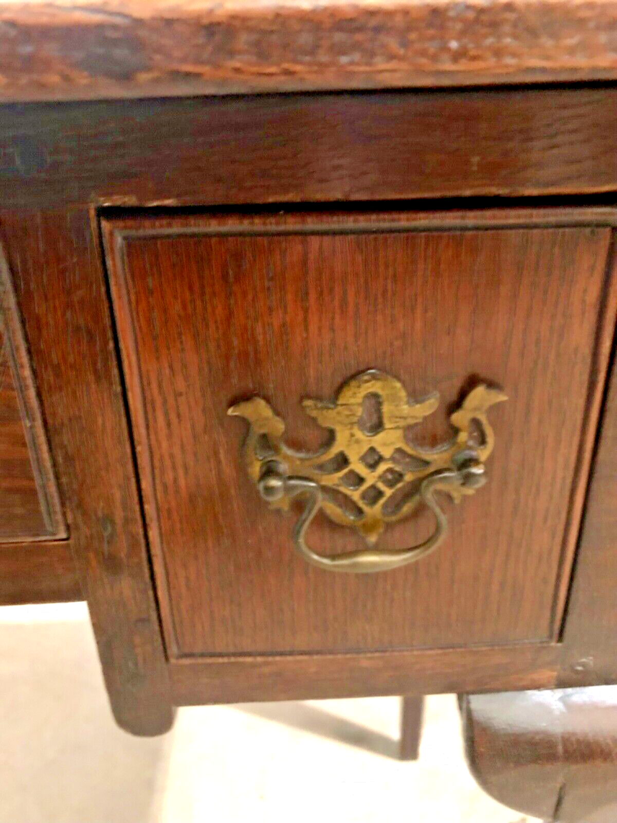 000801....Handsome Antique Oak Lowboy / Writing Table