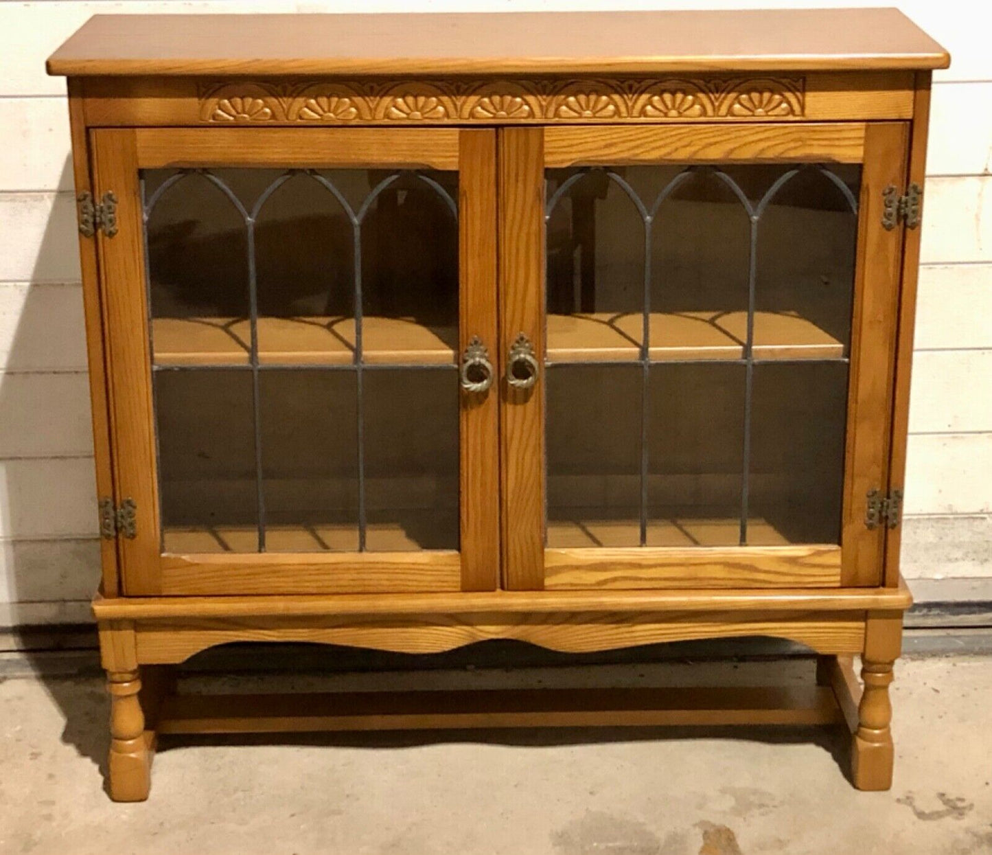 000779....Handsome Vintage Oak Bookcase / Display Cabinet ( sold )