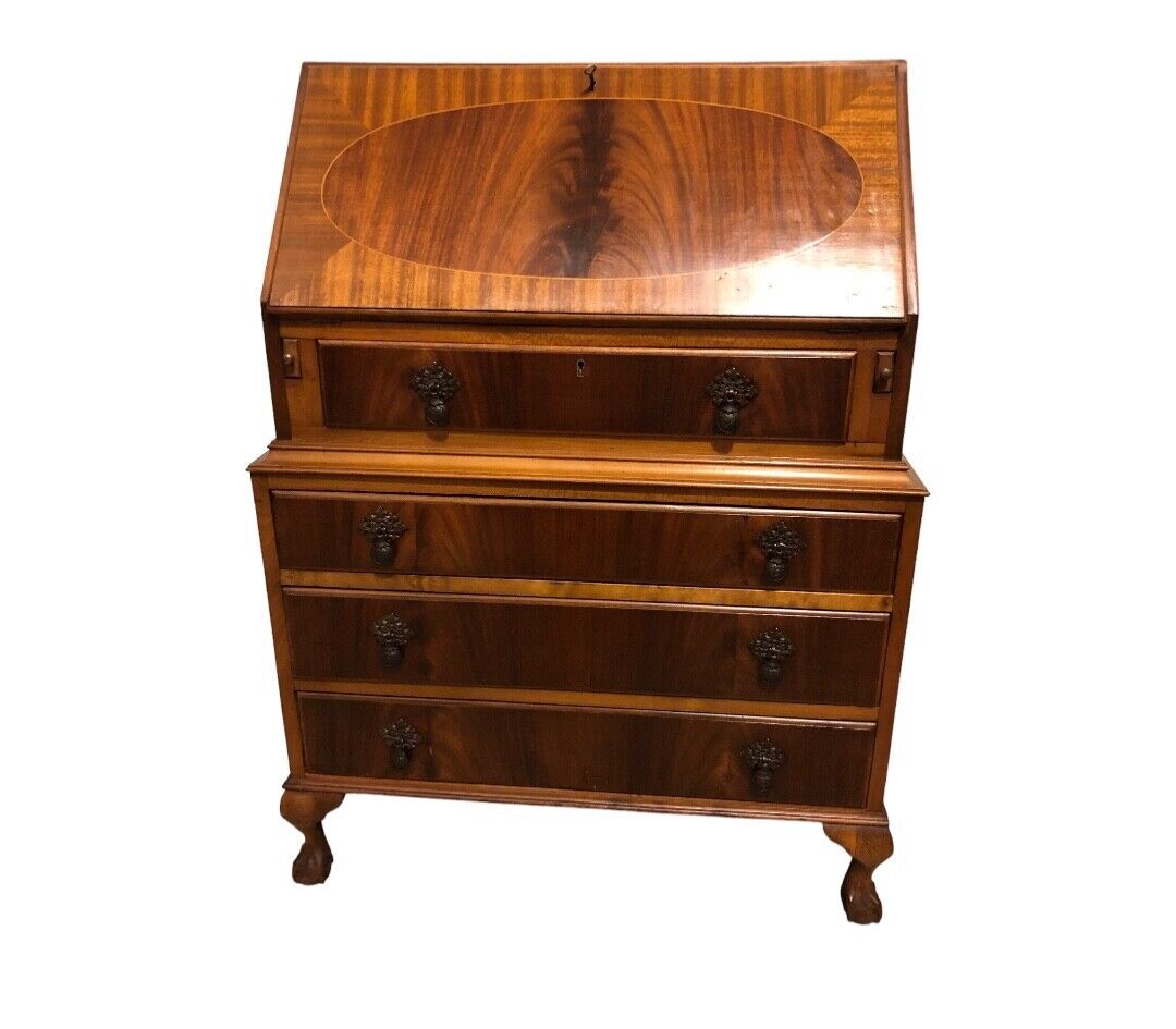 000818....Handsome Vintage Flame Mahogany Bureau / Writing Desk