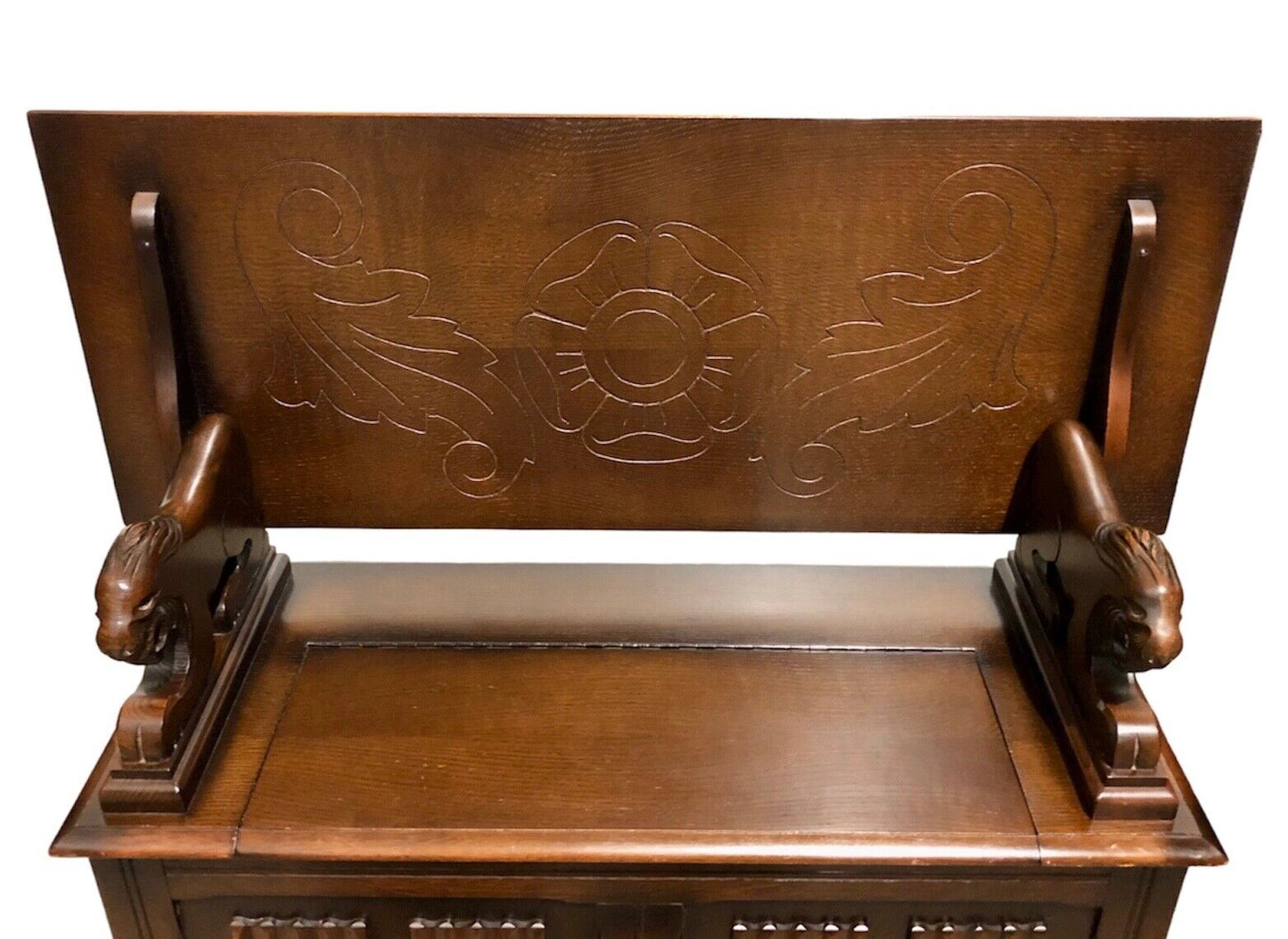 000797....Handsome Vintage Carved Oak Monks Bench / Hall Seat ( sold )