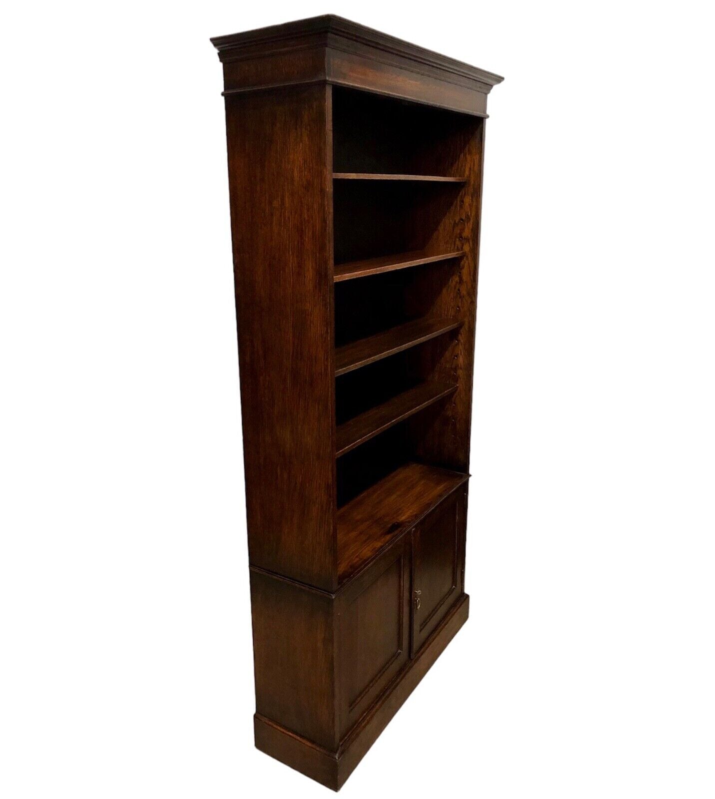 000755....Handsome Vintage Oak Bookcase / Bookshelves ( sold )