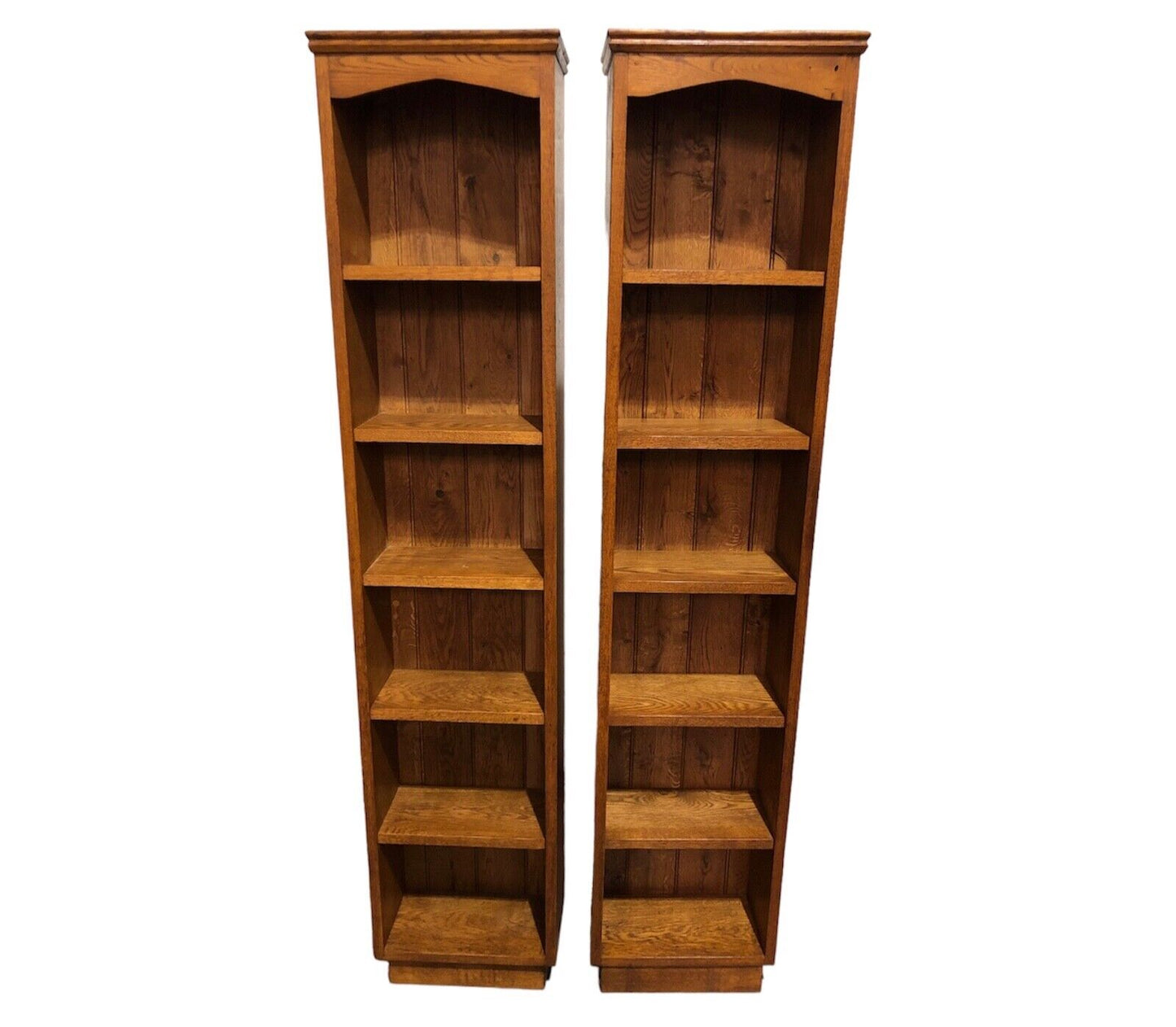 000789....Handsome Pair Of Vintage Solid Oak Bookcases
