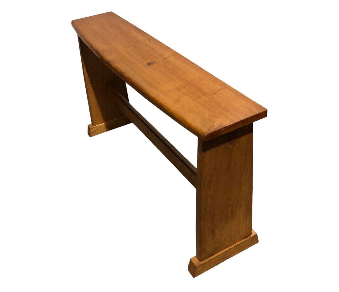 000749....Handsome Vintage Arts And Crafts Style Bench