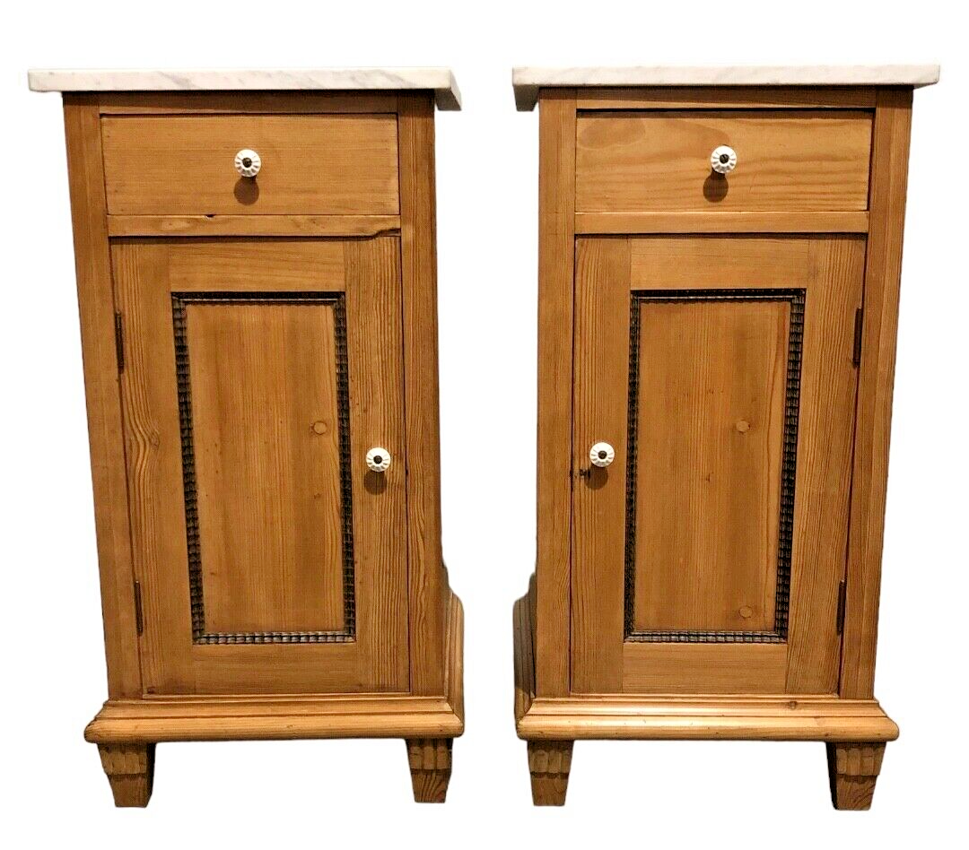 000855....Handsome Pair Of Continental Pine Bedside Cabinets / Bedside Tables ( sold )