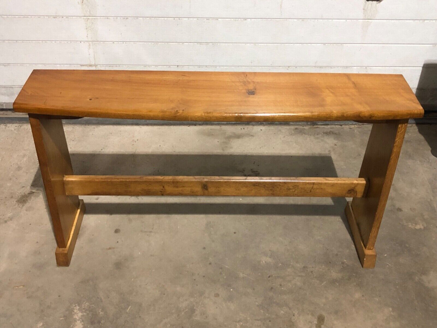 000749....Handsome Vintage Arts And Crafts Style Bench