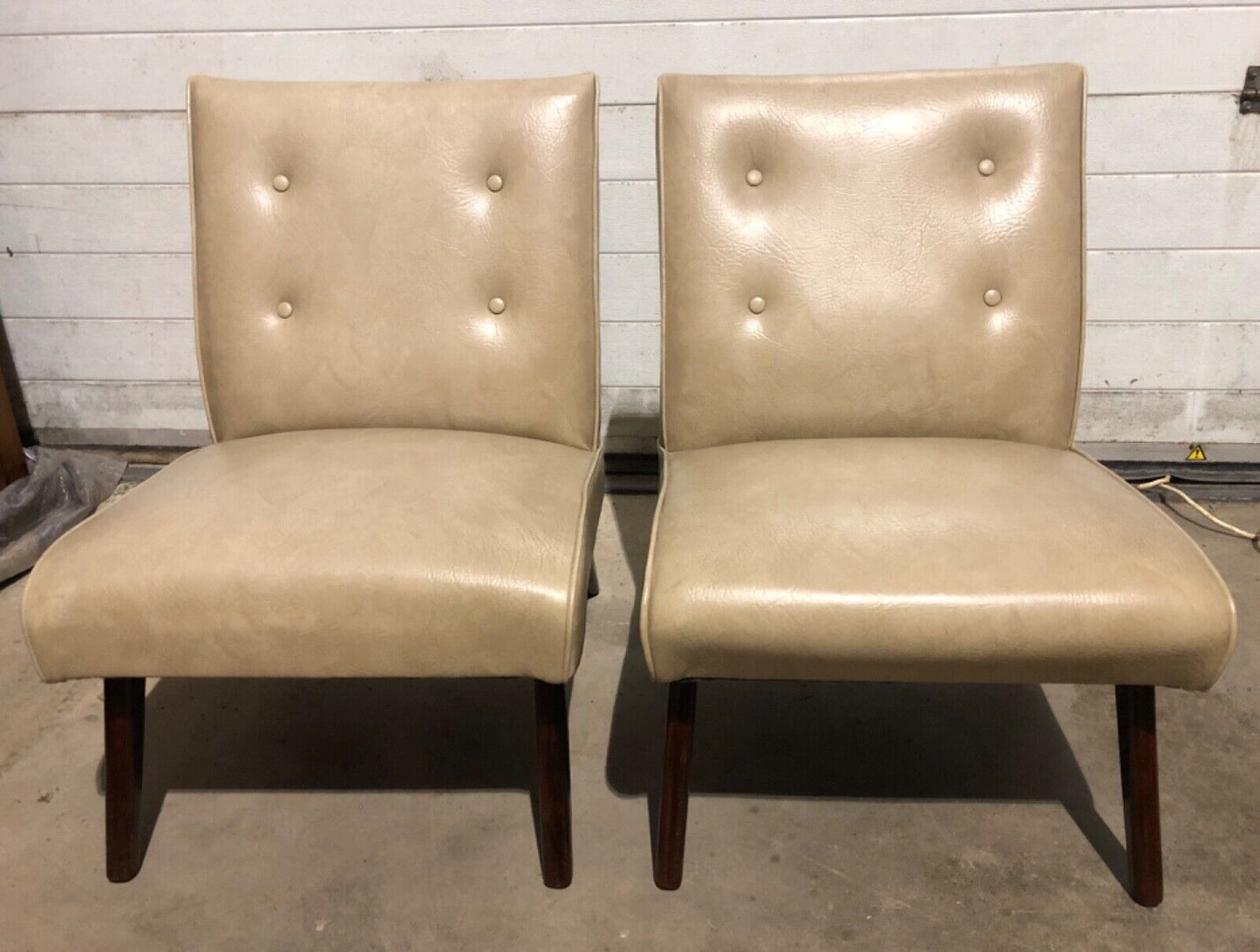 000780....Pair Of Retro Occasional Chairs / Accent Chairs