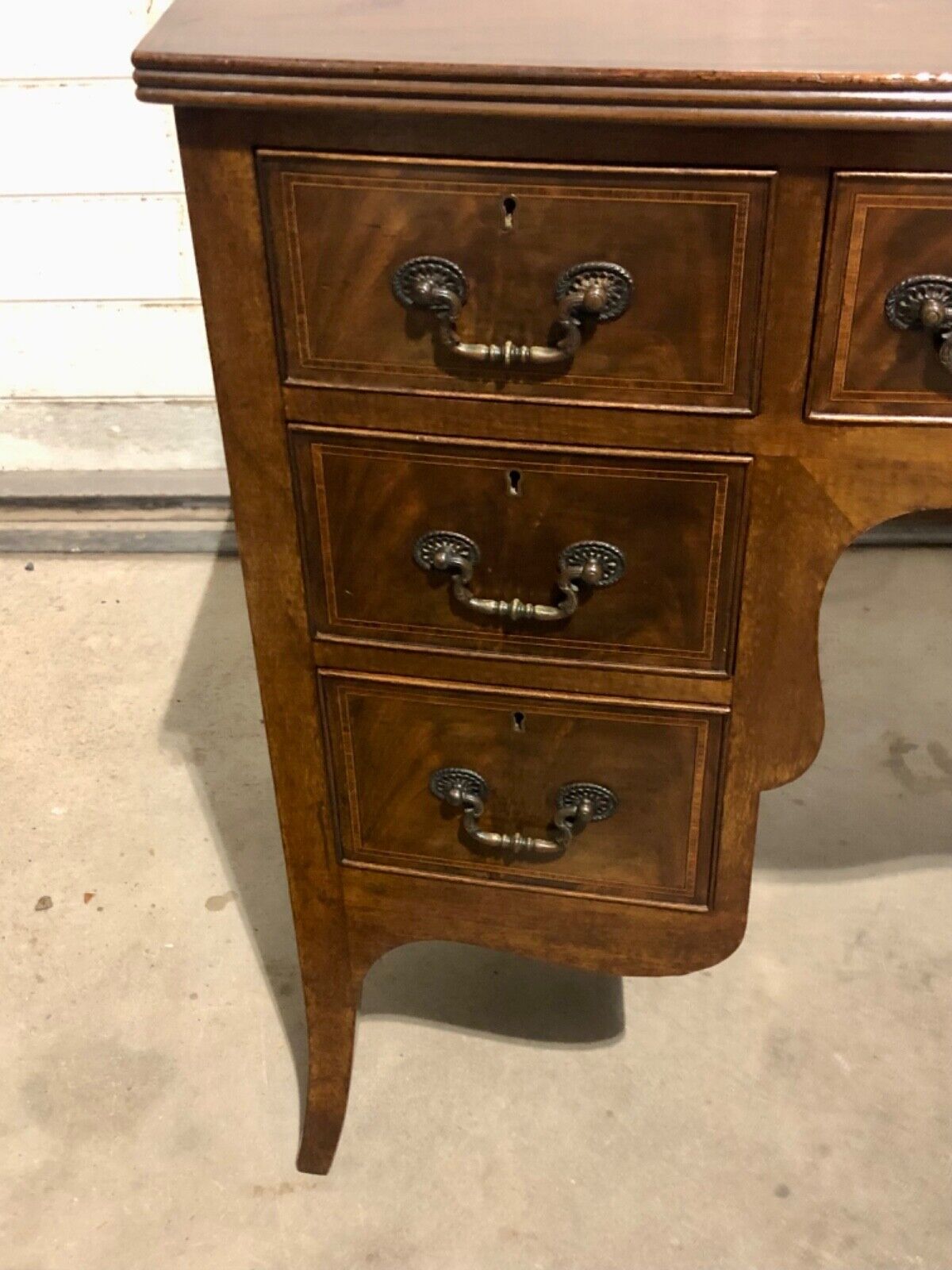000798....Handsome Vintage Mahogany Dressing Table ( sold )