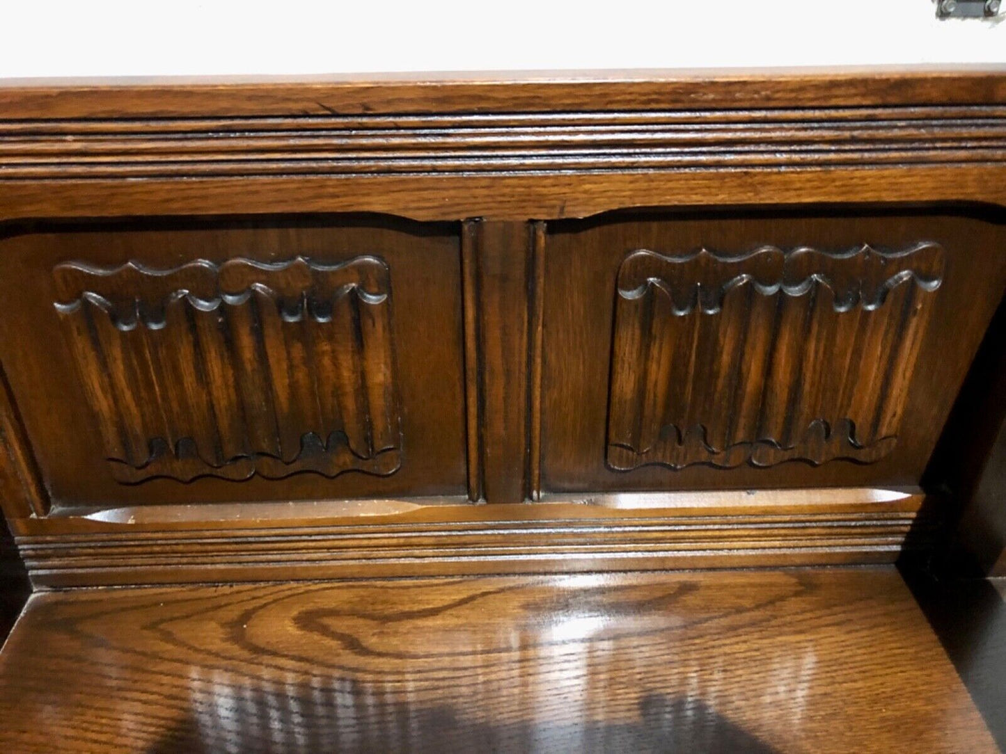 000788....Handsome Carved Oak Hall Seat / Old Charm Telephone Table ( sold )